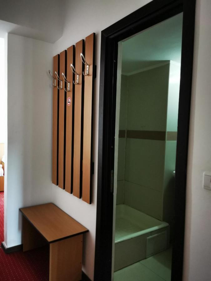 Hotel Unirea Focşani Buitenkant foto