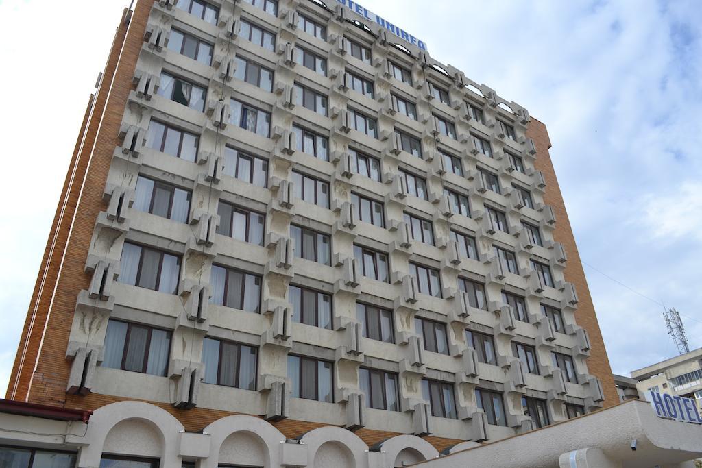 Hotel Unirea Focşani Buitenkant foto